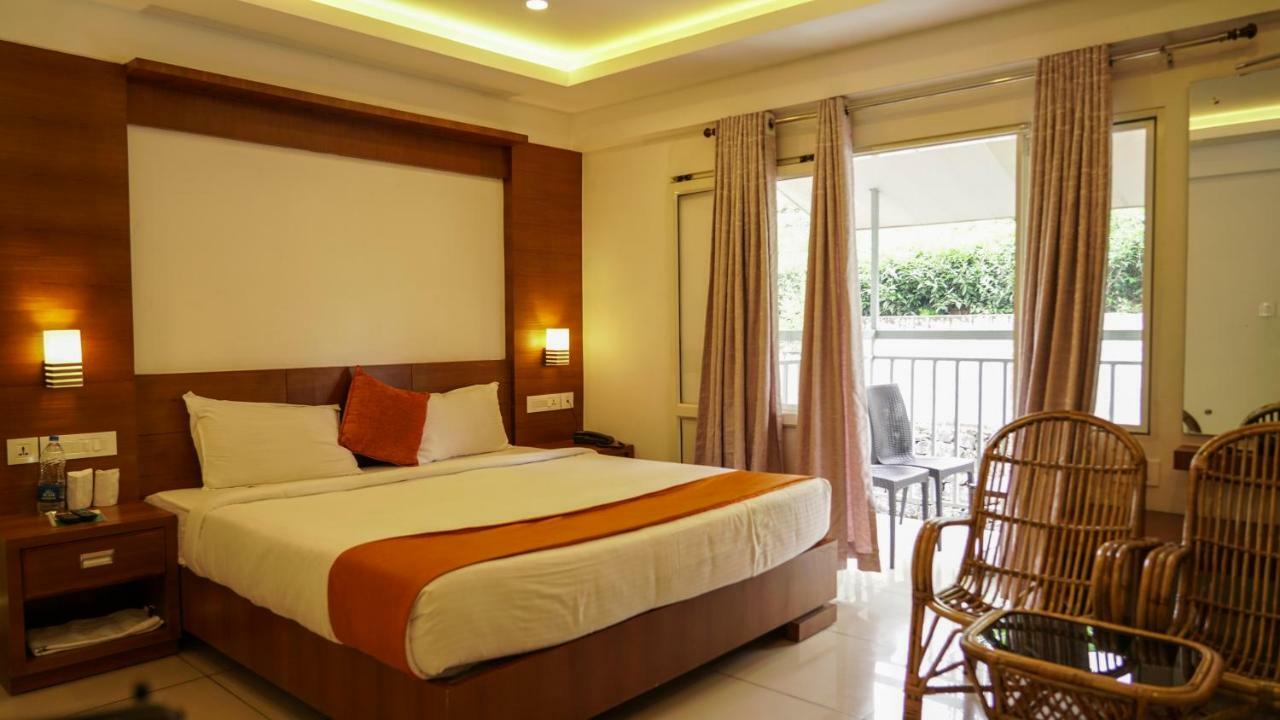 Mount Valley Resort - A Secluded Getaway Munnar Bagian luar foto