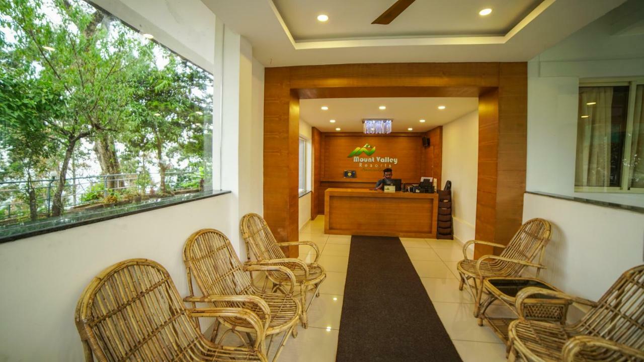 Mount Valley Resort - A Secluded Getaway Munnar Bagian luar foto
